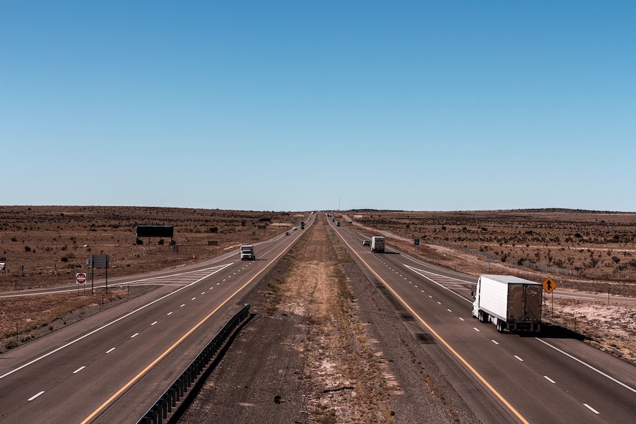 Truckers Comment on FMCSA’s Speed Limiter Initiative, Saying it Will Spark Road Rage